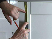 Measuring the Handle Position Vertically